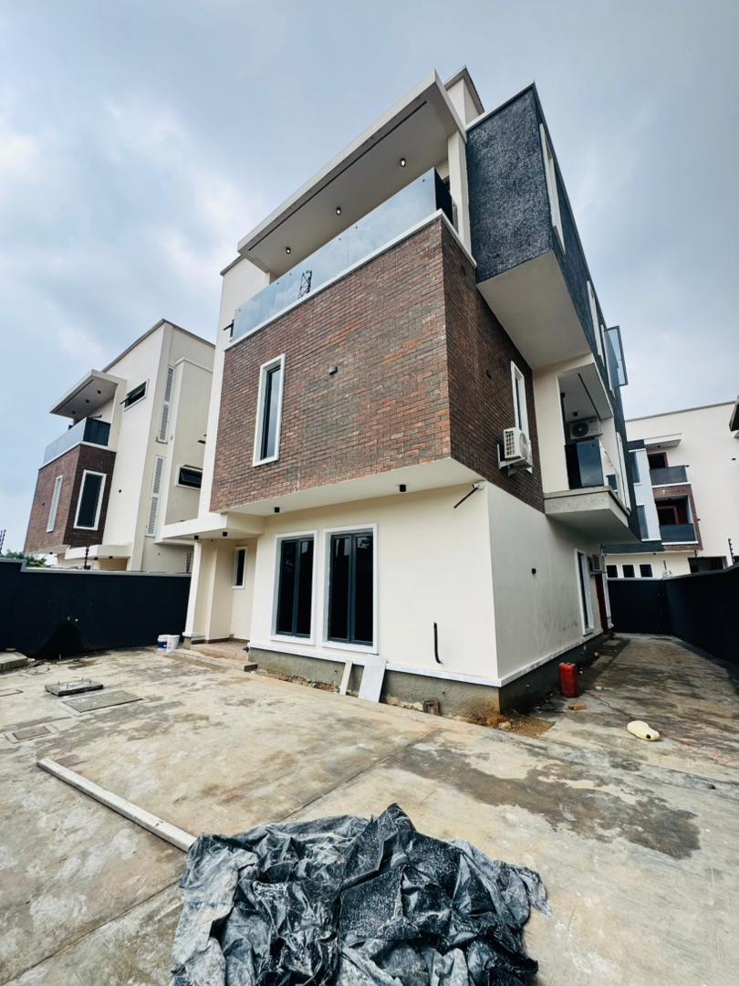 Exquisitely Built & Furnished 4-Bedroom Fully Detached Duplex, Opebi, Ikeja