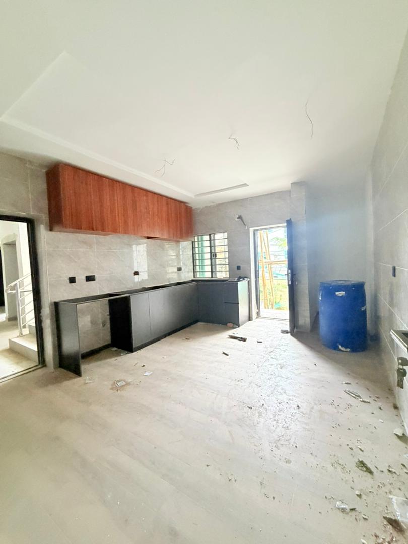 Luxuriously Built 4-Bedroom Terrace Duplex with BQ, Ikeja GRA, Lagos - Image 12
