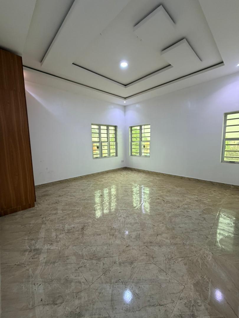 Neatly Built 3-Bedroom Apartment, Magodo GRA Phase 2, Lagos - Image 2