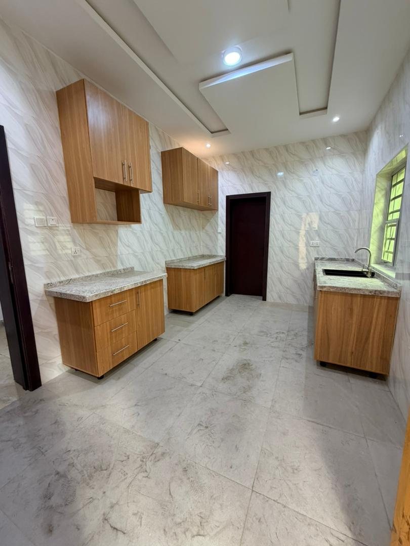 Neatly Built 3-Bedroom Apartment, Magodo GRA Phase 2, Lagos - Image 4