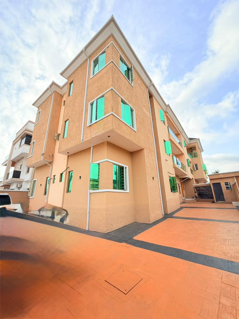 Neatly Built 3-Bedroom Apartment, Magodo GRA Phase 2, Lagos - Image 5