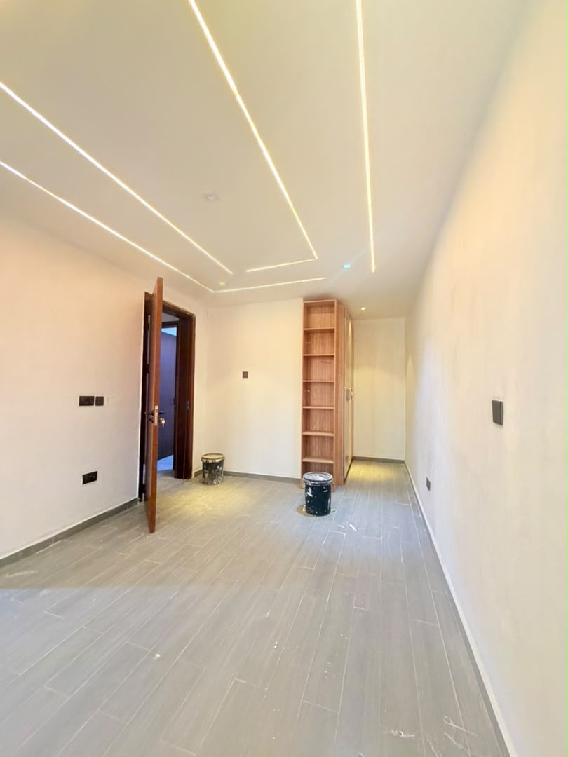 Exquisitely Built 4-Bedroom Semi Detached Duplex with BQ, Yaba, Lagos - Image 12