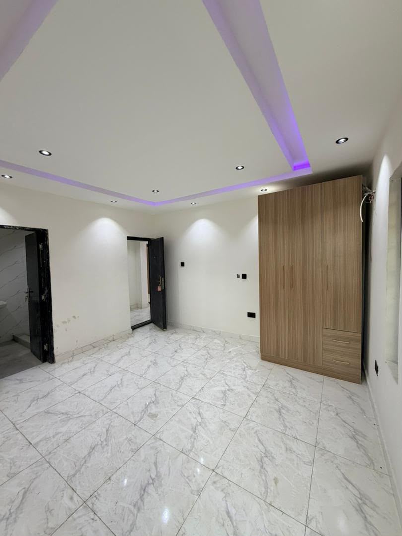 Neatly Built 3-Bedroom Apartment, Gbagada, Lagos - Image 15