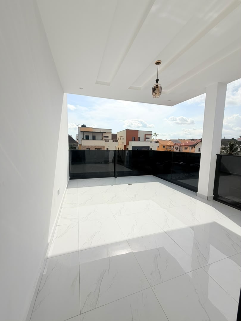 Magnificently Built 5-Bedroom Fully Detached Duplex with a Room BQ, Magodo GRA Phase 2, Lagos - Image 4