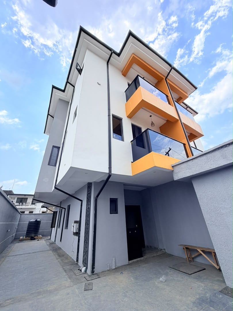 Neatly Built 4-Bedroom Semi-Detached Duplex with a Room BQ, Surulere, Lagos - Image 10
