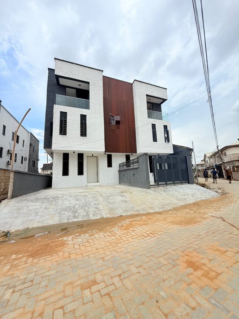 Nicely Built 4-Bedroom Semi Detached Duplex, Gbagada, Lagos - Image 14