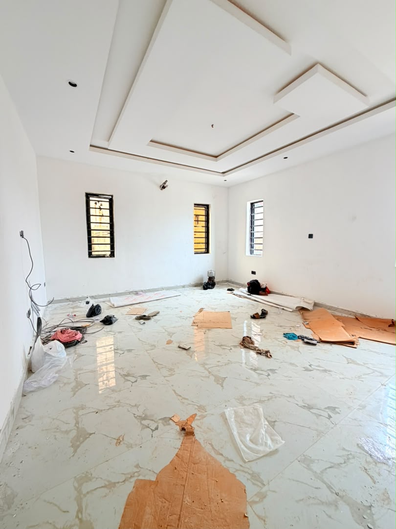 Exquisitely Built 5-Bedroom Detached Duplex with BQ, Opebi, Ikeja - Image 15
