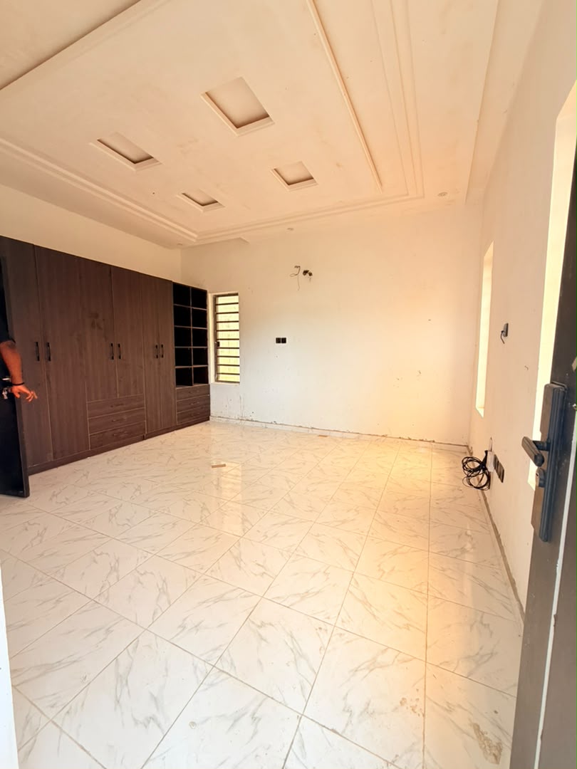 Astoundingly Built 4-Bedroom Fully Detached Duplex, Gbagada, Lagos - Image 10