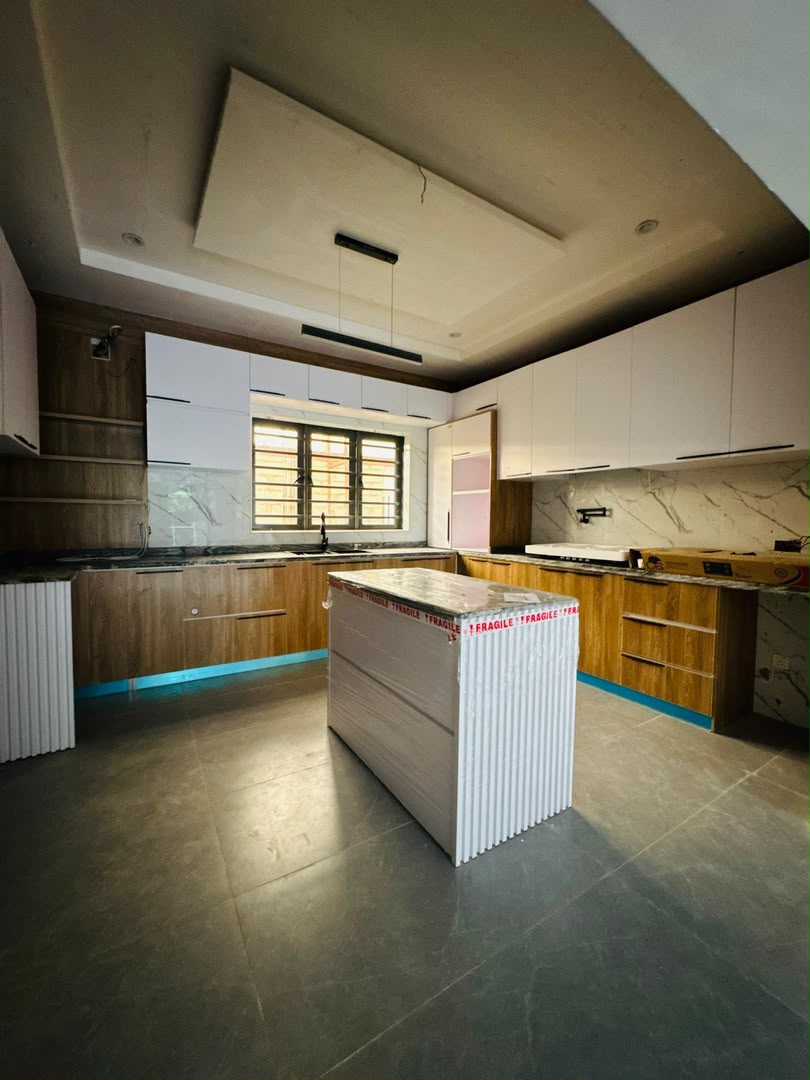 Uniquely Styled 4-Bedroom Semi Detached Duplex with a Room BQ, Ogudu GRA Phase 1 - Image 9