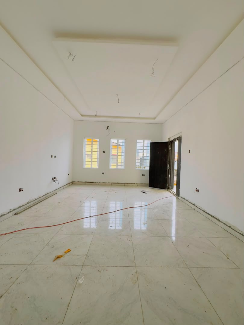 Exquisitely Built 3-Bedroom Apartment, Opebi, Ikeja - Image 9