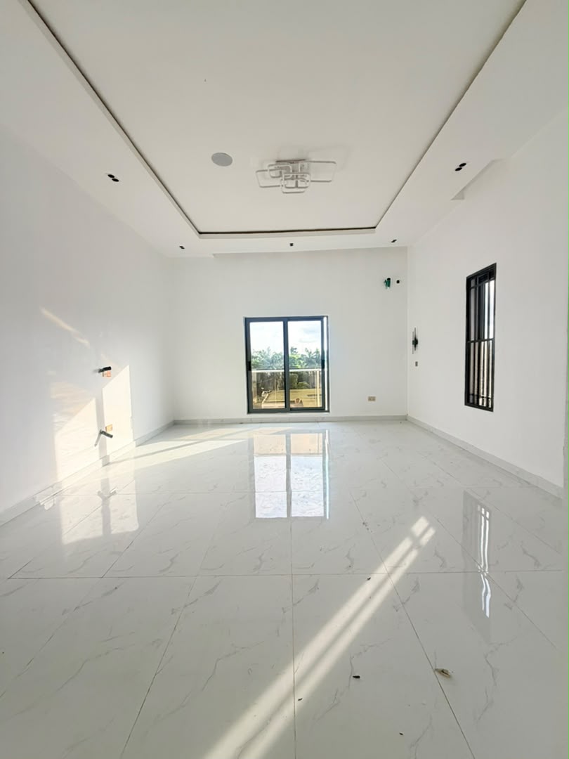 Nicely Built 4 Bedroom Apartment with a BQ, Ikeja GRA, Lagos - Image 7