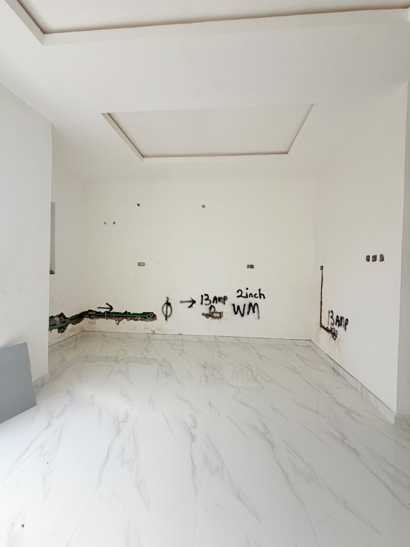 Nicely Built 4 Bedroom Apartment with a BQ, Ikeja GRA, Lagos - Image 11