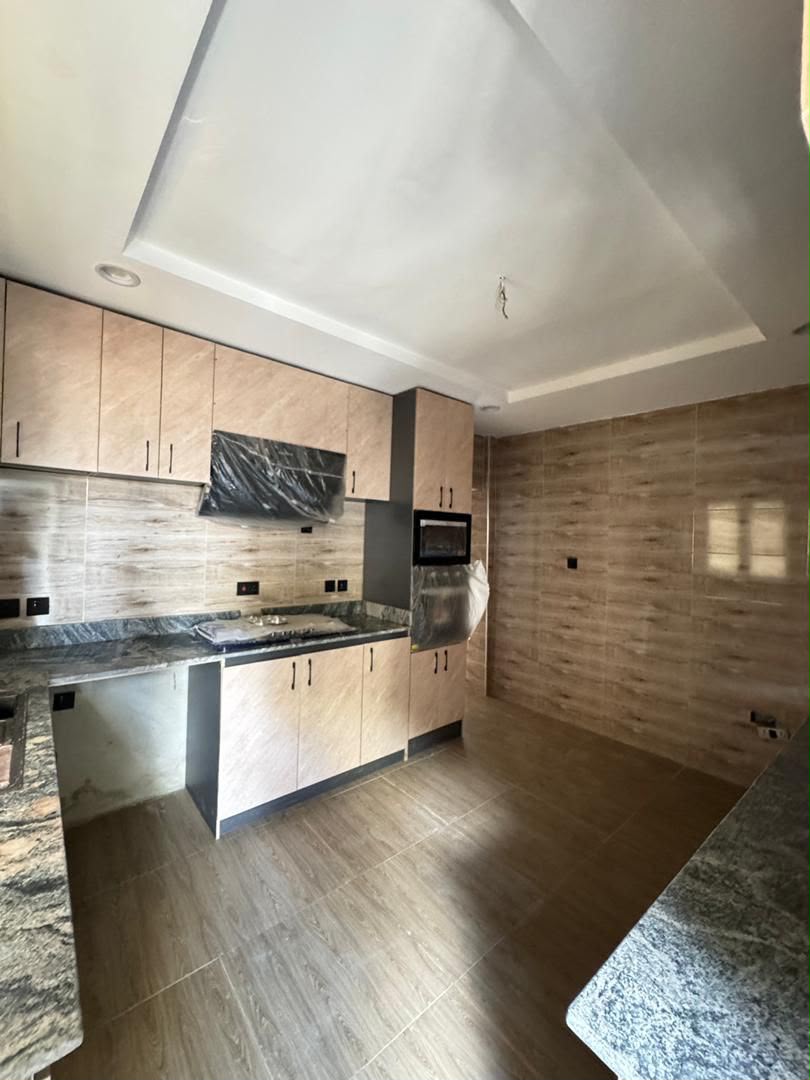 Lovely Built 3 Bedroom Apartment, Yaba - Image 14