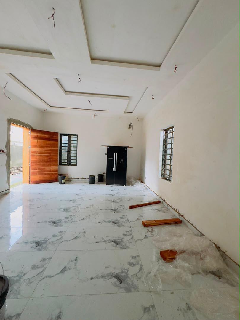 Magnificently Built 6 Bedroom Fully Detached Duplex with a Room BQ, Magodo GRA Phase 2 - Image 7