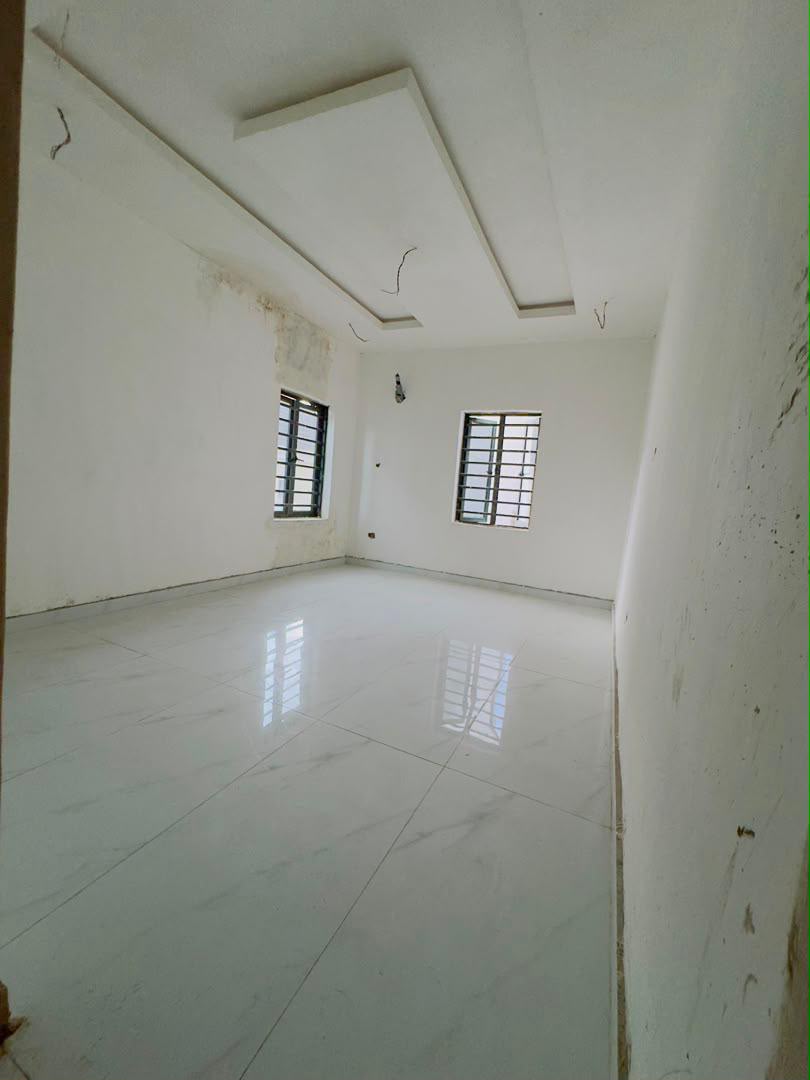 Magnificently Built 6 Bedroom Fully Detached Duplex with a Room BQ, Magodo GRA Phase 2 - Image 16