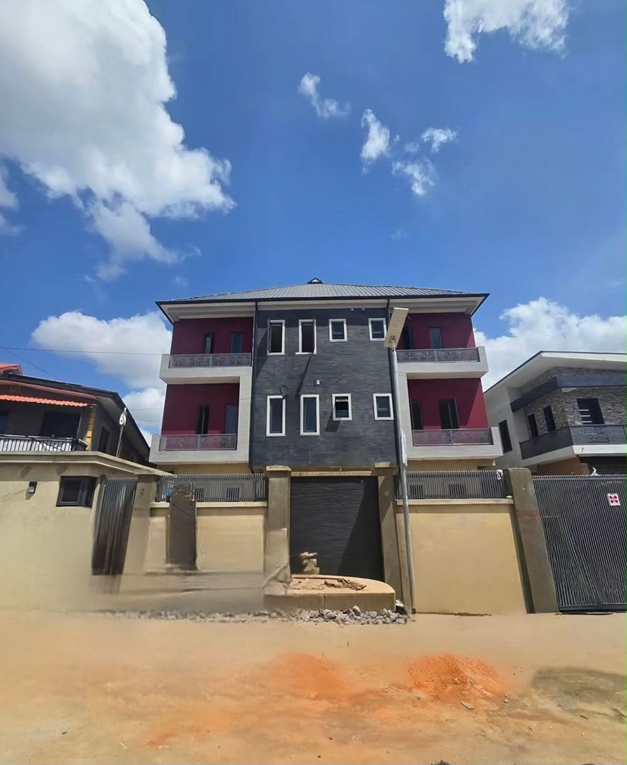 Aesthetically Pleasing 3 Bedroom Apartment, Gbagada - Image 6