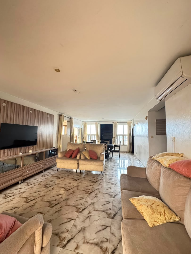 Magnificently Built 3 Bedroom Apartment, Eric Moore, Surulere - Image 12